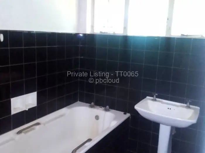 5 Bedroom House to Rent in Mount Pleasant, Harare