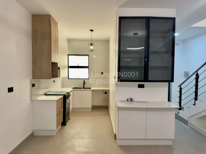 Townhouse/Cluster to Rent in Strathaven, Harare