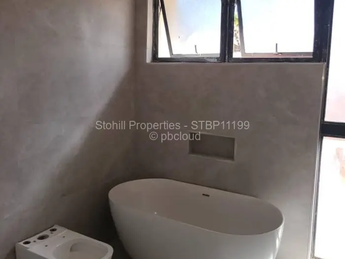 Townhouse/Cluster for Sale in Mount Pleasant, Harare