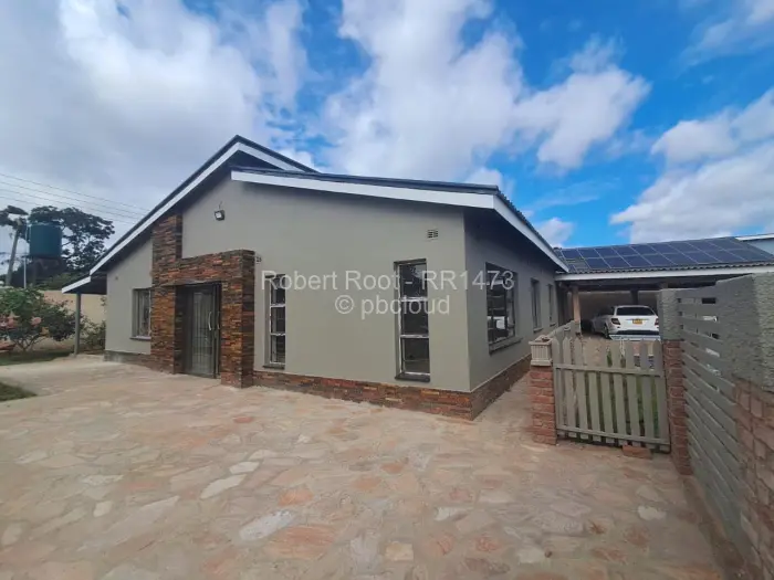 3 Bedroom Cottage/Garden Flat to Rent in Belvedere, Harare