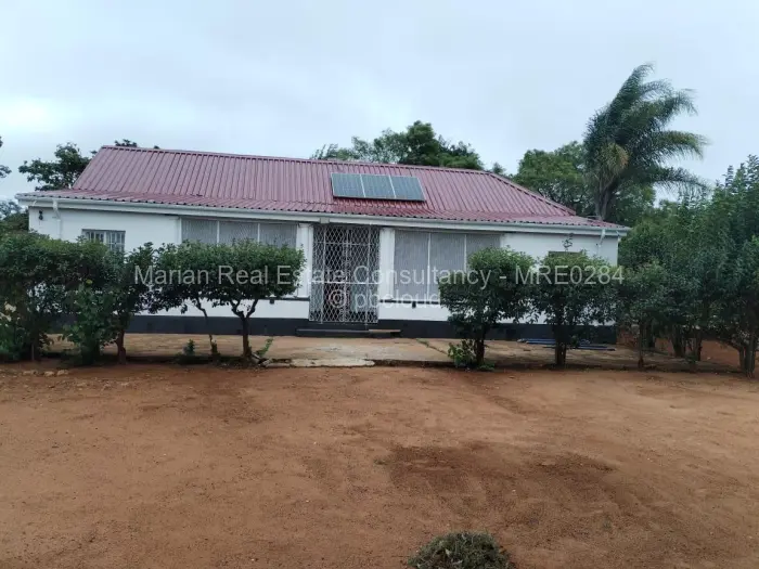 3 Bedroom House for Sale in Matsheumhlope, Bulawayo