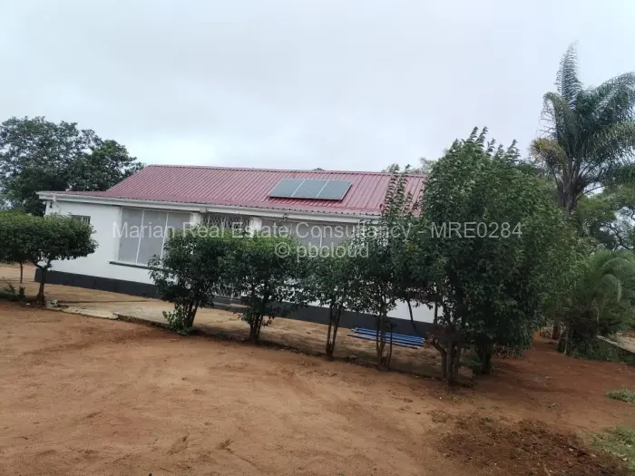 3 Bedroom House for Sale in Matsheumhlope, Bulawayo
