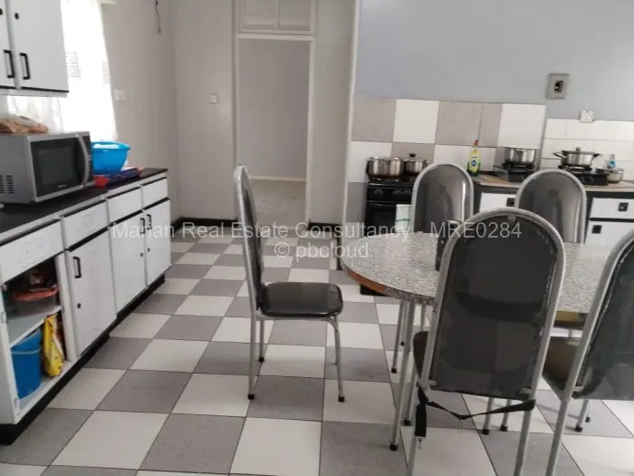 3 Bedroom House for Sale in Matsheumhlope, Bulawayo