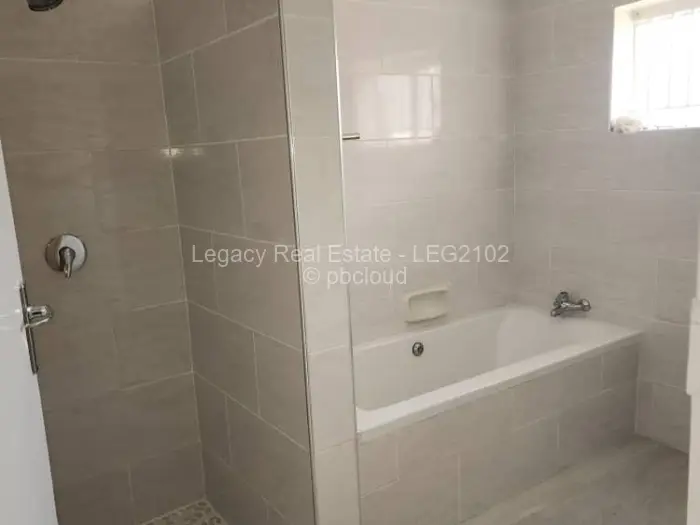 3 Bedroom House to Rent in Chisipite