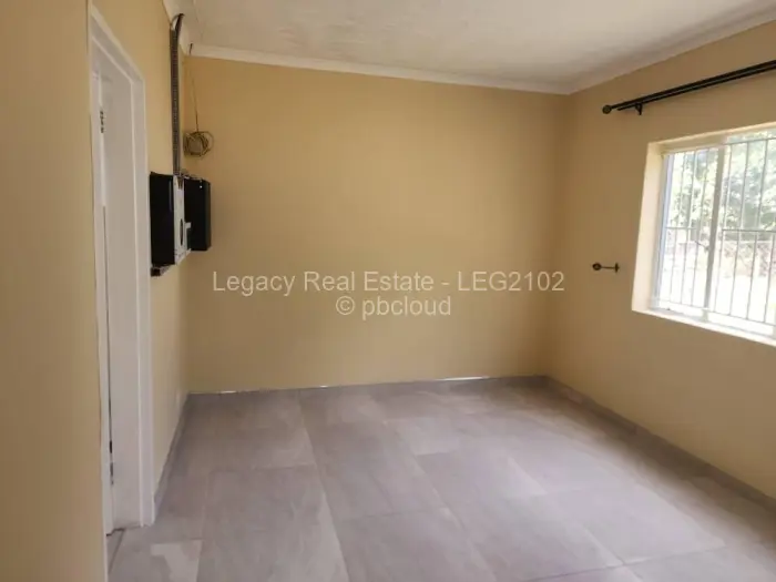 3 Bedroom House to Rent in Chisipite