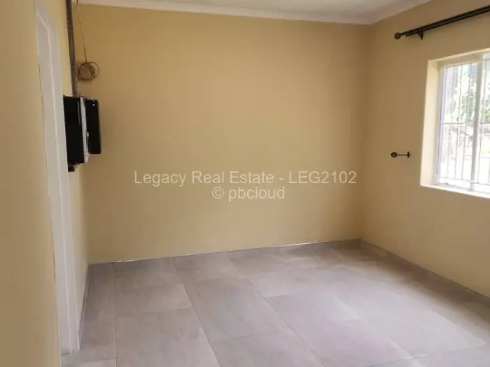 3 Bedroom House to Rent in Chisipite