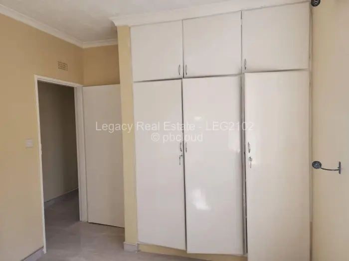 3 Bedroom House to Rent in Chisipite