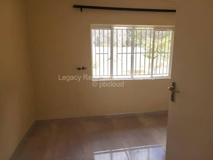 3 Bedroom House to Rent in Chisipite