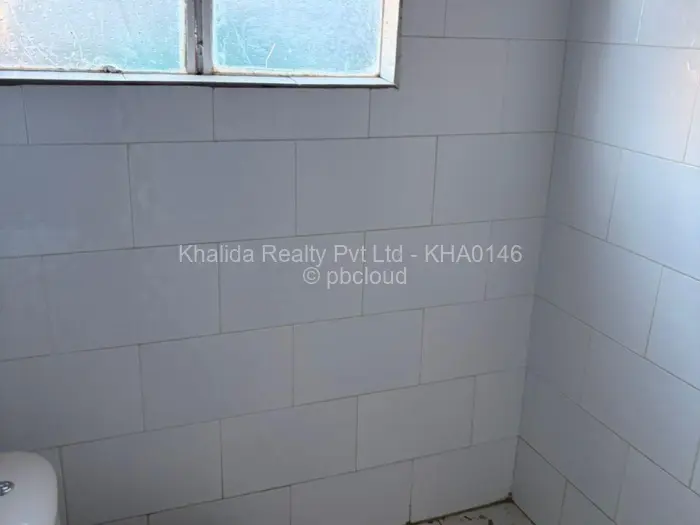 3 Bedroom House to Rent in Zengeza, Chitungwiza