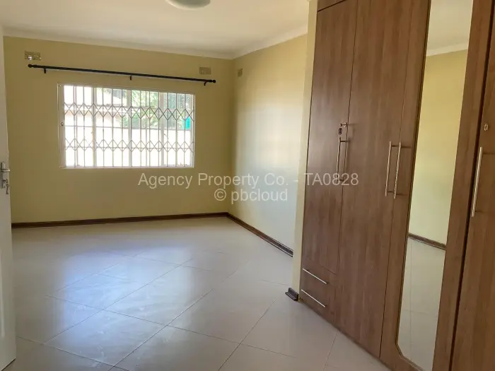Townhouse/Cluster for Sale in Greendale, Harare