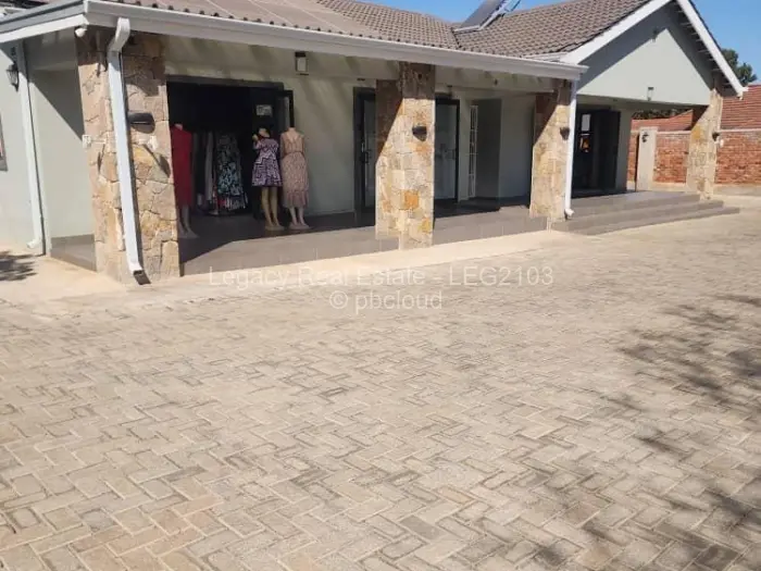 Retail/Shop to Rent in Avondale