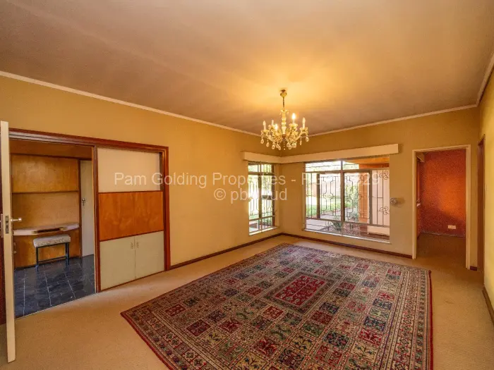 3 Bedroom House for Sale in Upper Hillside, Harare