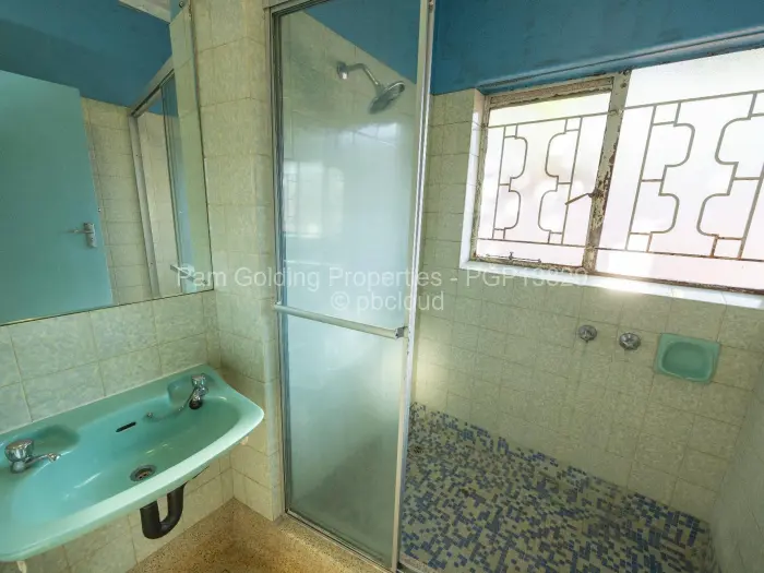 3 Bedroom House for Sale in Upper Hillside, Harare