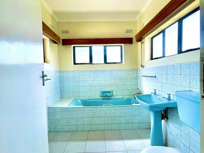 5 Bedroom House for Sale in Cold Comfort, Harare