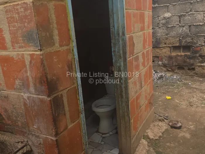 3 Bedroom House for Sale in Glen View, Harare