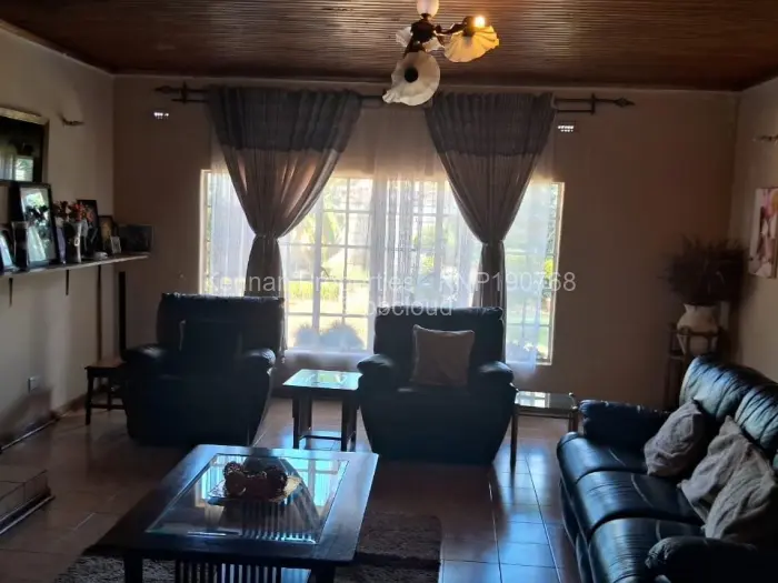 4 Bedroom House for Sale in Borrowdale West, Harare