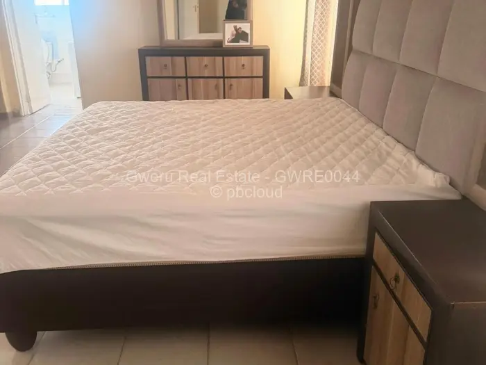 5 Bedroom House for Sale in Southview, Gweru