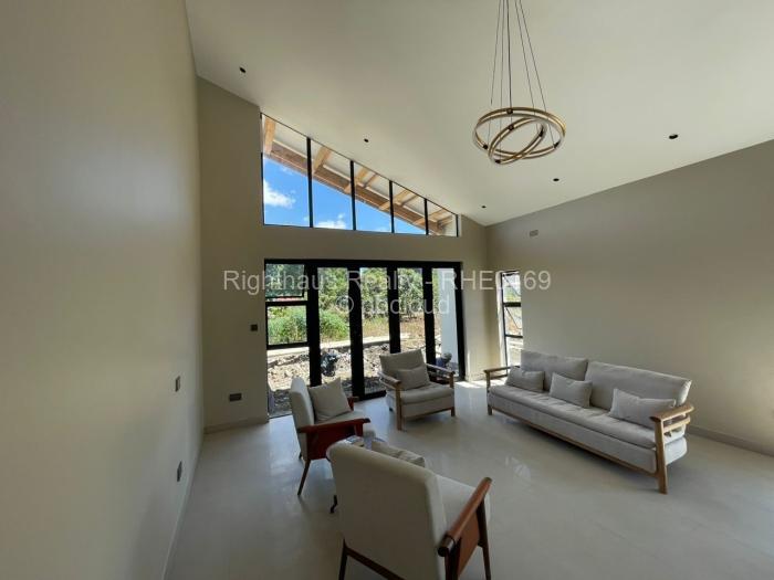 Townhouse/Cluster for Sale in Greendale North, Harare