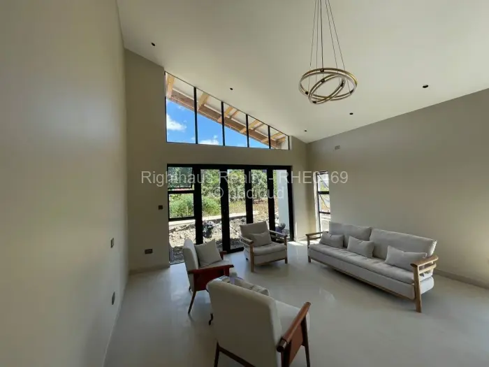 Townhouse/Cluster for Sale in Greendale North, Harare