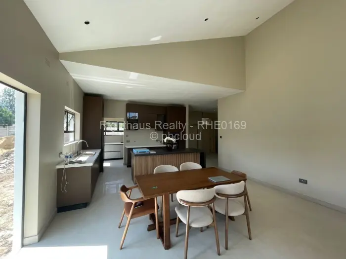 Townhouse/Cluster for Sale in Greendale North, Harare