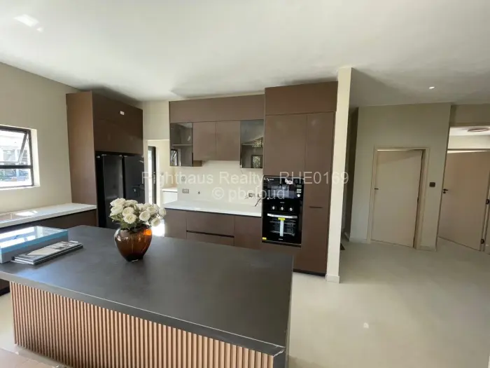 Townhouse/Cluster for Sale in Greendale North, Harare