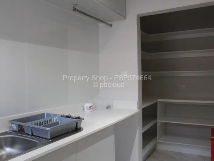 Townhouse/Cluster to Rent in Emerald Hill
