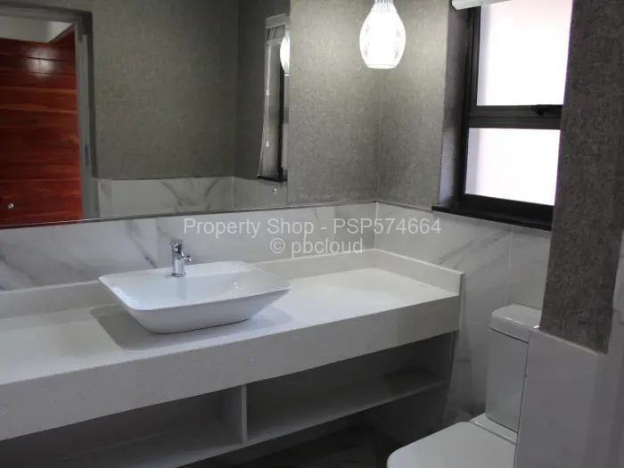 Townhouse/Cluster to Rent in Emerald Hill