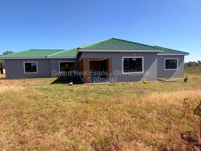 6 Bedroom House for Sale in Harben park, Gweru