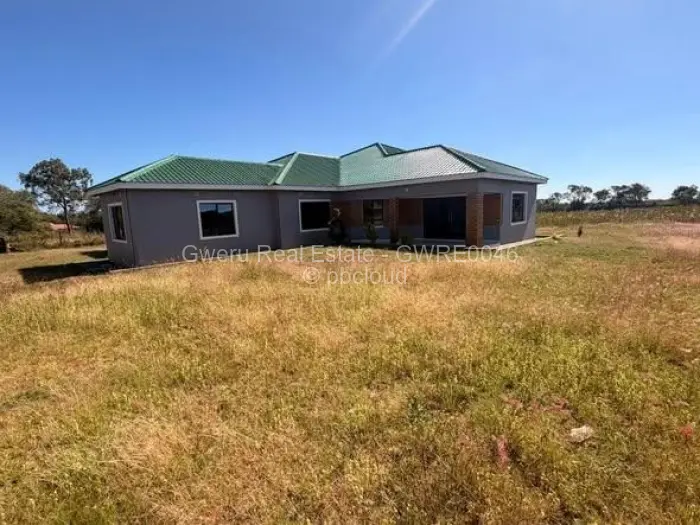 6 Bedroom House for Sale in Harben park, Gweru