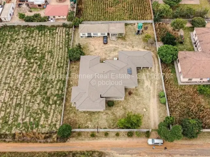 4 Bedroom House for Sale in Zimre Park, Harare