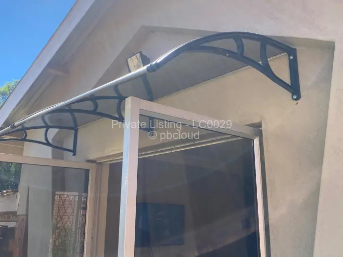 1 Bedroom Cottage/Garden Flat to Rent in Chisipite, Harare