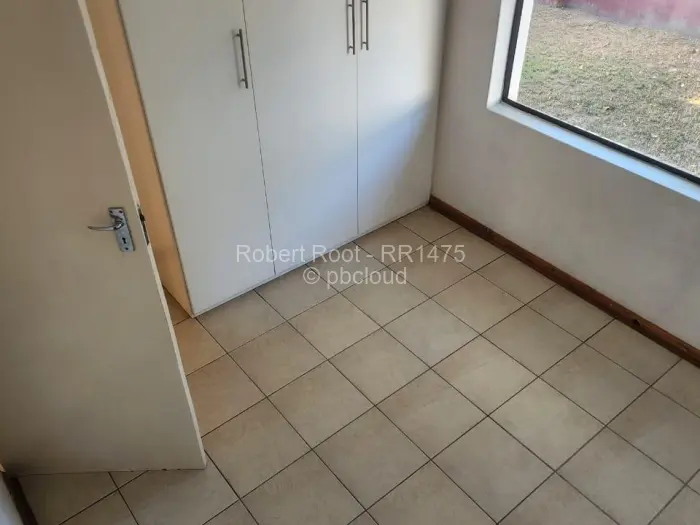 Townhouse/Cluster to Rent in Greendale