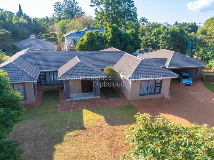 5 Bedroom House for Sale in Borrowdale Brooke, Harare