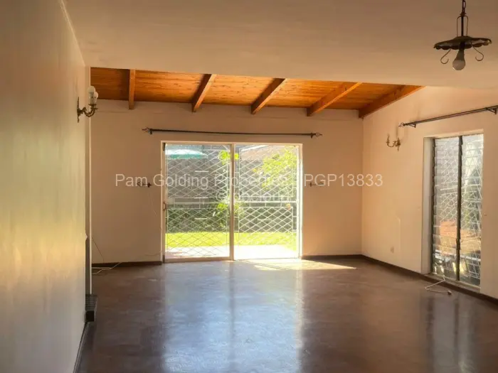 Flat/Apartment to Rent in Avondale