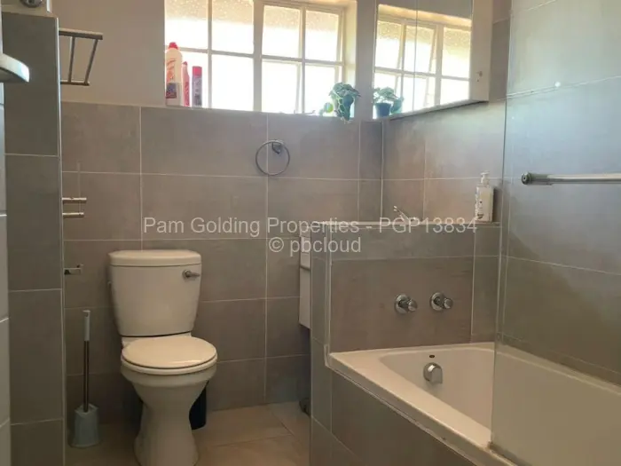3 Bedroom House to Rent in Borrowdale