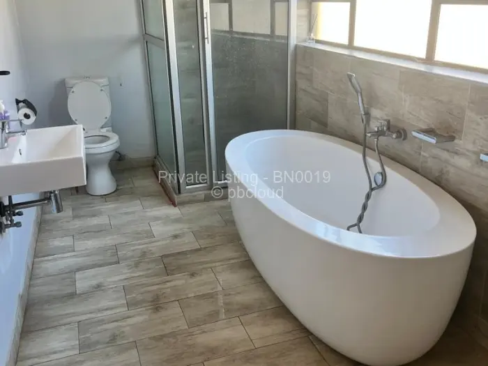 Townhouse/Cluster to Rent in Avondale West
