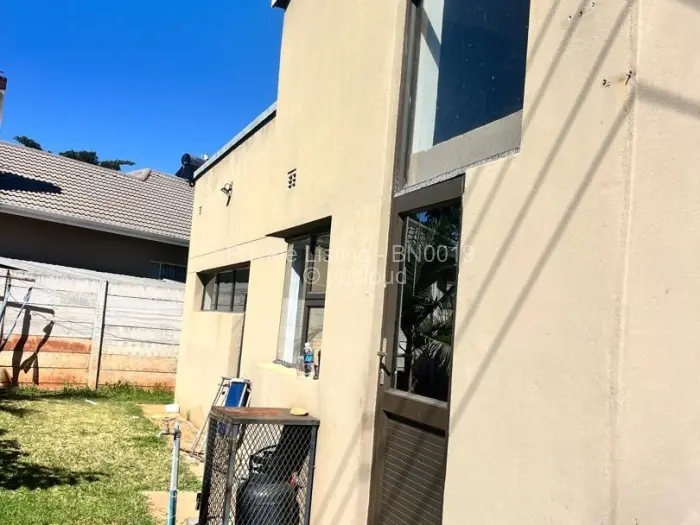 Townhouse/Cluster to Rent in Avondale West