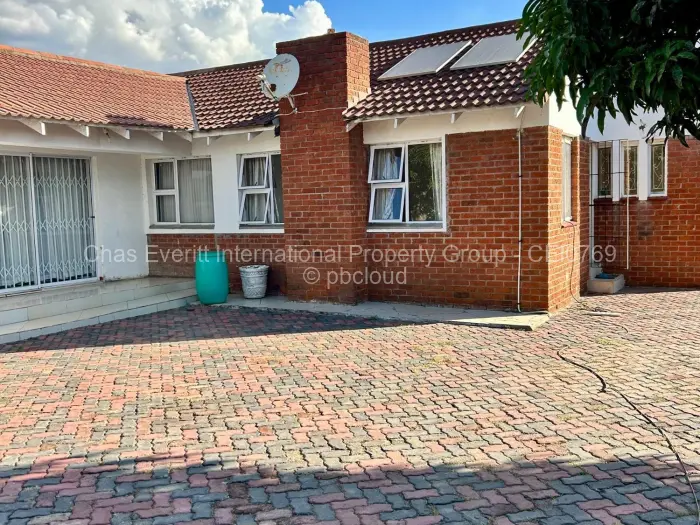 4 Bedroom House for Sale in Msasa Park, Harare