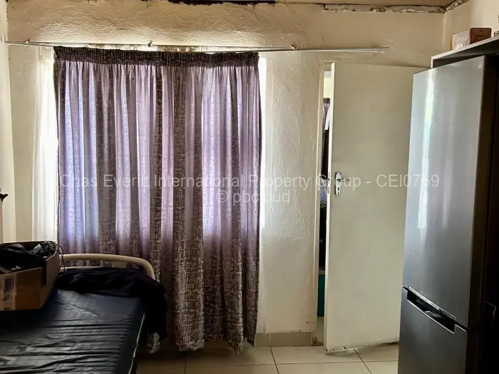 4 Bedroom House for Sale in Msasa Park, Harare