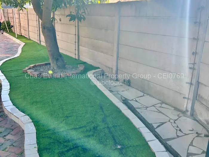 4 Bedroom House for Sale in Msasa Park, Harare