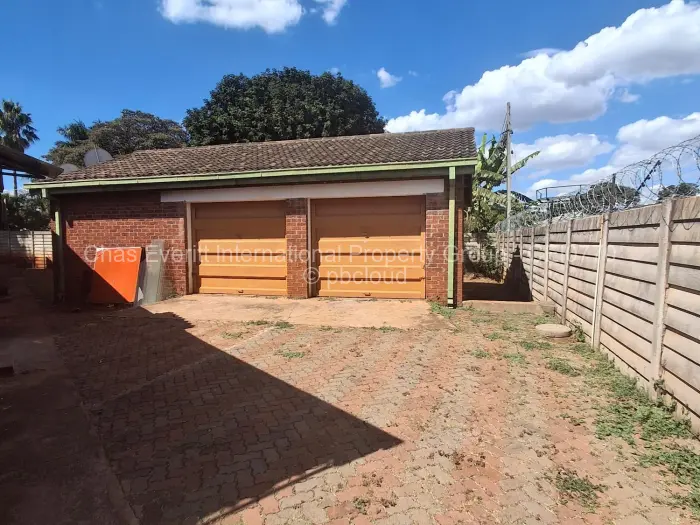 4 Bedroom House to Rent in Westgate
