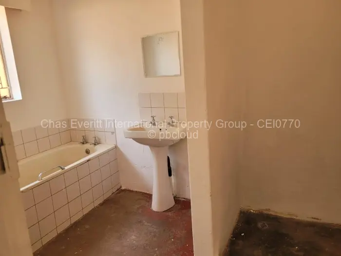4 Bedroom House to Rent in Westgate