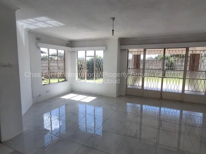 4 Bedroom House to Rent in Westgate