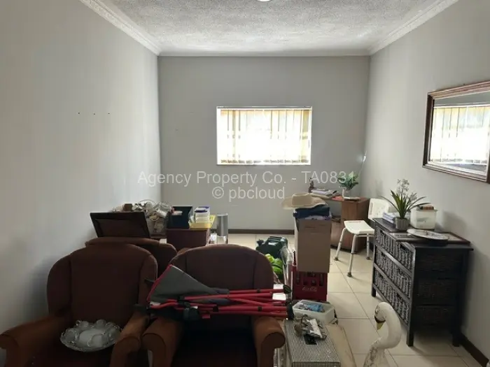 Townhouse/Cluster to Rent in Chisipite