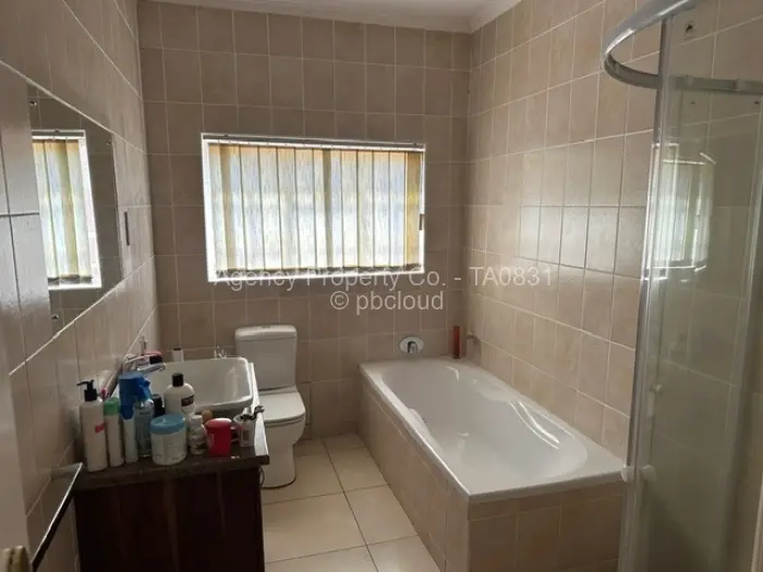 Townhouse/Cluster to Rent in Chisipite