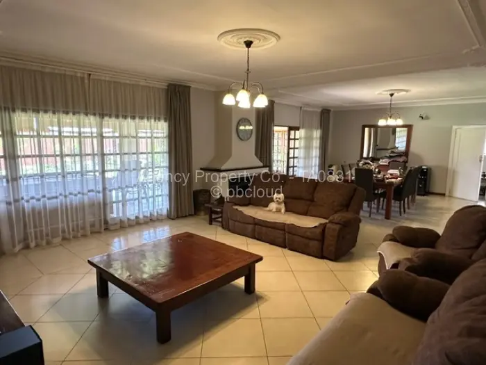 Townhouse/Cluster to Rent in Chisipite