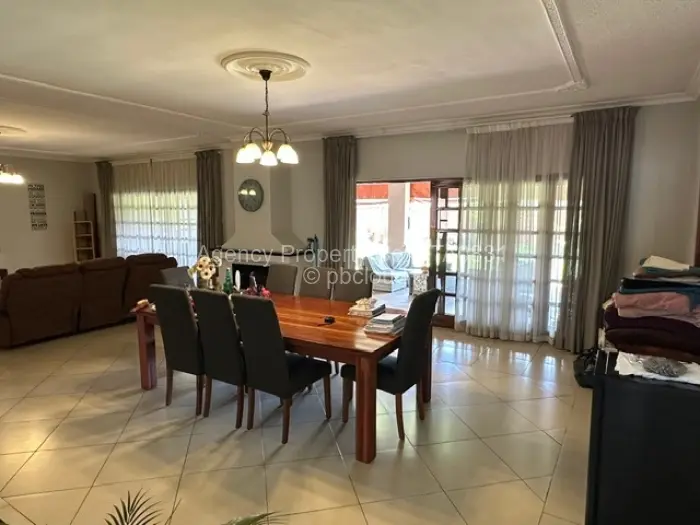 Townhouse/Cluster to Rent in Chisipite