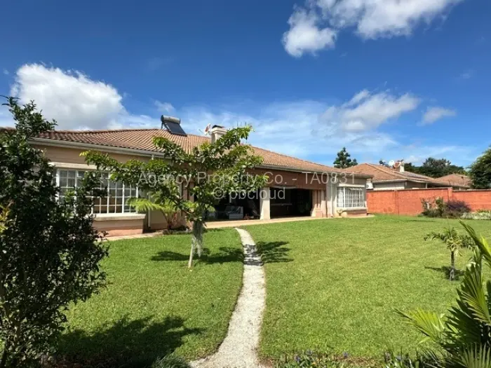 Townhouse/Cluster to Rent in Chisipite