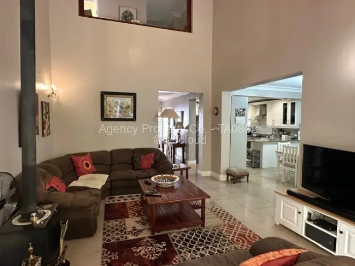 Townhouse/Cluster to Rent in Highlands