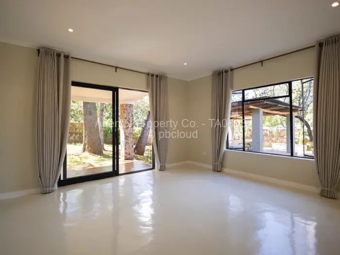 3 Bedroom House to Rent in Umwinsidale
